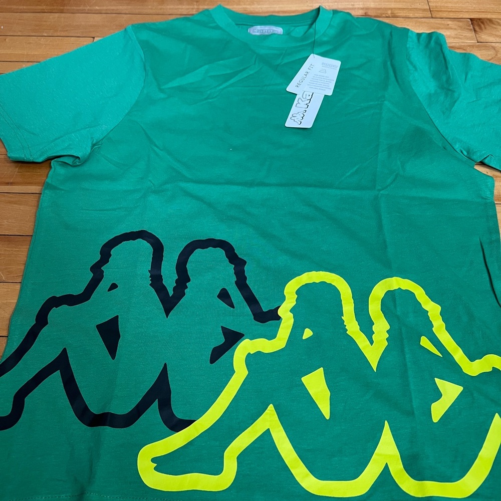 ♠️5/$100♠️💯Authentic kappa t-shirt collections